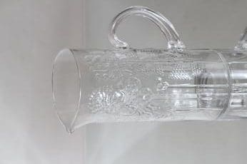 Nuutajärvi Flora kaadin, 2 l, suunnittelija Oiva Toikka, 2 l, suuri