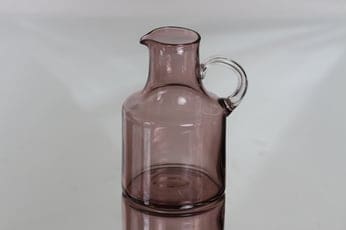 Nuutajärvi 1603 karahvi, violetti, suunnittelija Kaj Franck, pieni