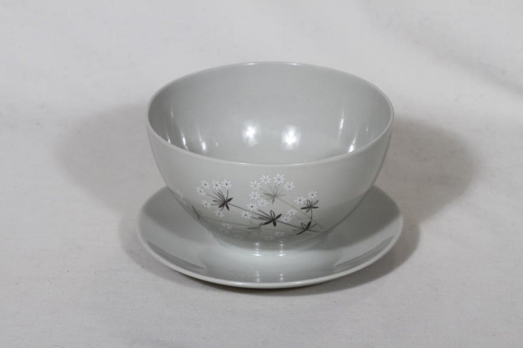 Arabia Lumikukka sauce bowl, designer Raija Uosikkinen, different sizes, silk screening, flower theme