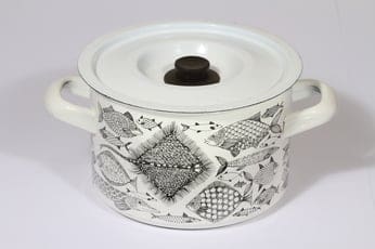 Finel kattila, 2.5 l, suunnittelija Esteri Tomula, 2.5 l, serikuva