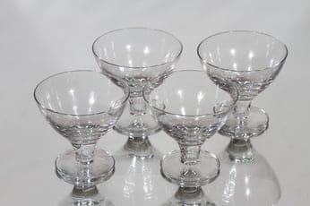 Nuutajärvi GN 46 cocktail-lasit, 10 cl, 4 kpl, suunnittelija Gunnel Nyman, 10 cl
