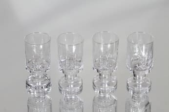 Iittala Kalinka snapsilasit, 4 cl, 4 kpl, suunnittelija Timo Sarpaneva, 4 cl