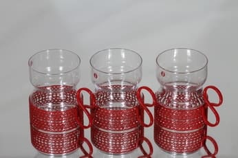Iittala Tsaikka teemukit, 23 cl, 3 kpl, suunnittelija Timo Sarpaneva, 23 cl, metallikahva, punainen