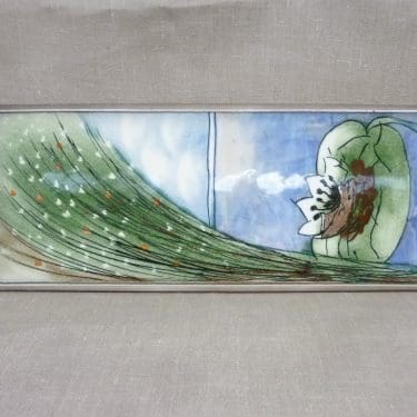 Arabia wall plate Water Lily designer Heljä Liukko-Sundström 