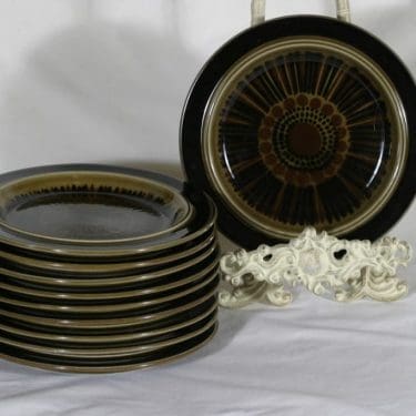 Arabia Kosmos plates, hand-painted, 10 pcs, designer Gunvor Olin-Grönqvist