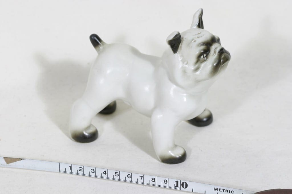 Arabia Buldoggi figuuri, käsinmaalattu, suunnittelija Lea von Mickwitz, käsinmaalattu kuva 2