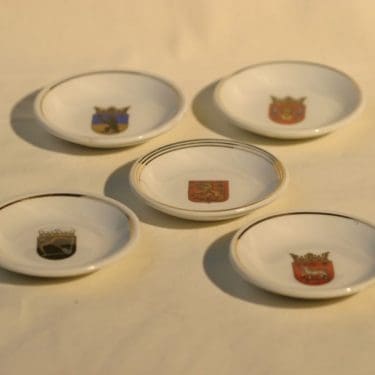 Arabia Vaakuna decorative plates, 5 pcs, small