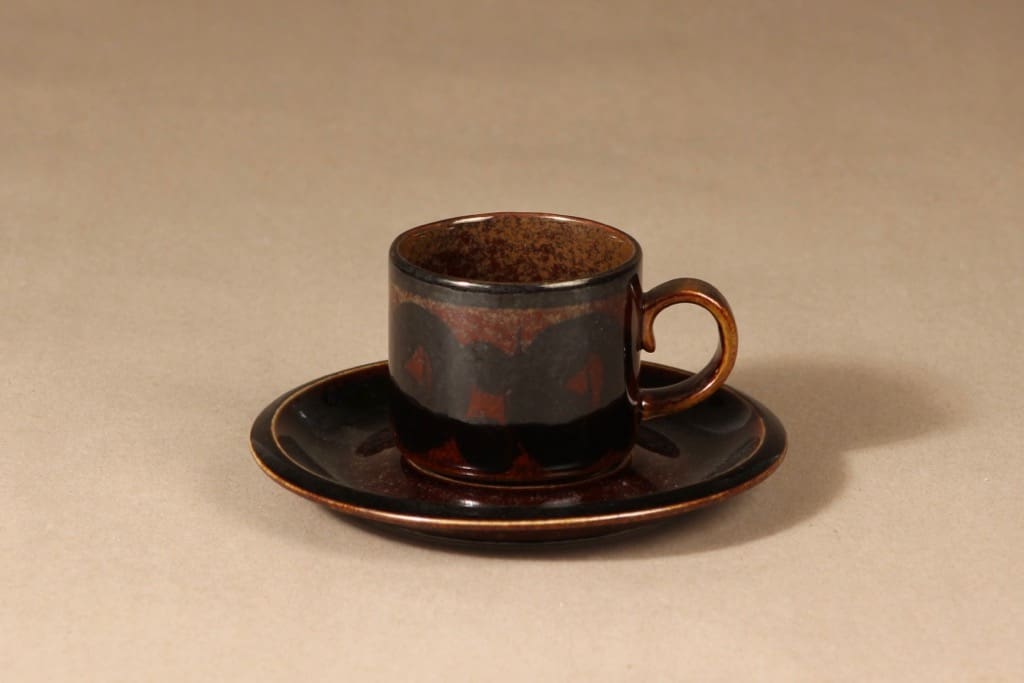 Arabia Soraya coffee cup, hand-painted, Gunvor Olin-Grönqvist