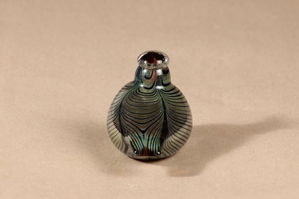 Nuutajärvi company bird, Kansallis-osake-Pankki, designer Oiva Toikka, signed, 3