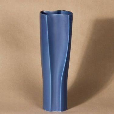 Arabia Zone vase, blue designer Kristina Riska