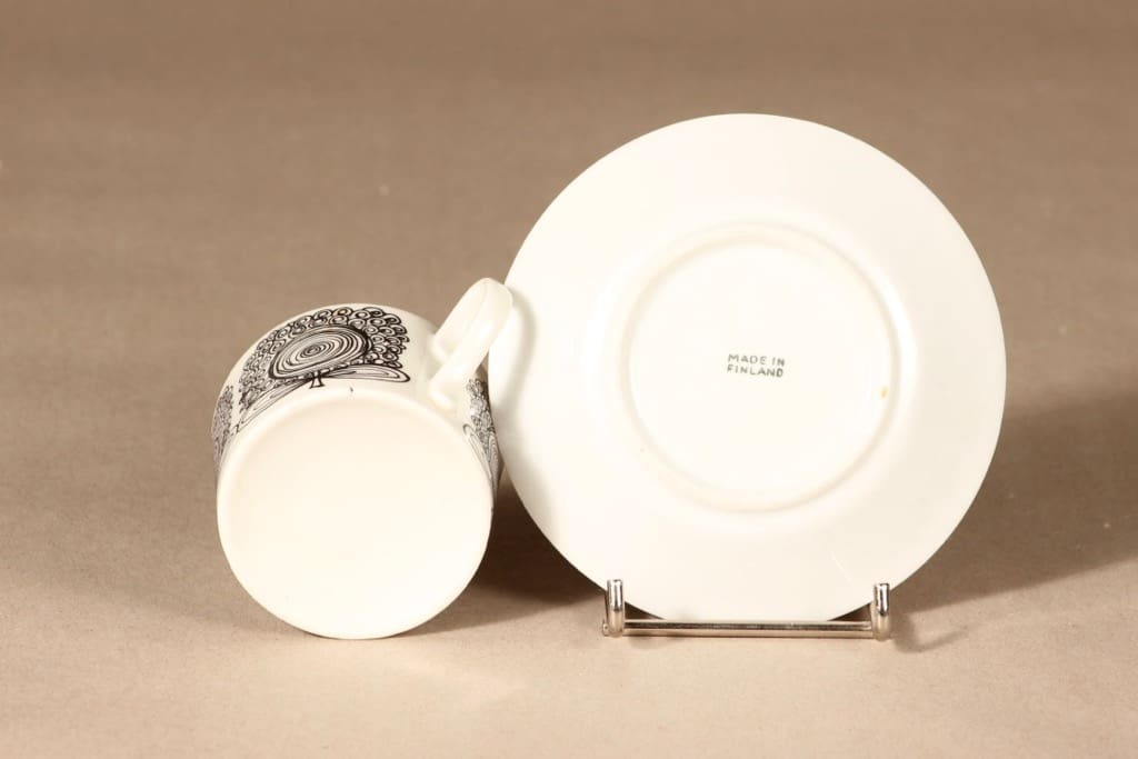 Arabia Calypso coffee cup designer Esteri Tomula 3