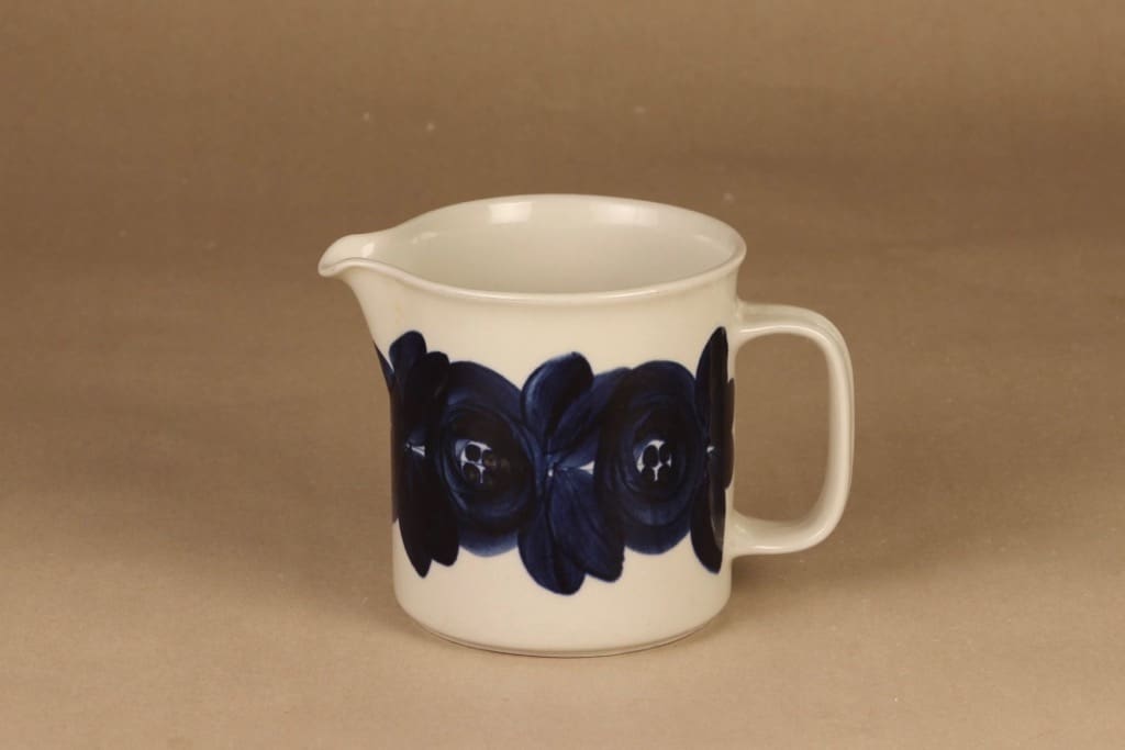 Arabia Anemone kaadin, 1 l, suunnittelija Ulla Procope, 1 l, käsinmaalattu, signeerattu