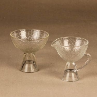 Riihimäen lasi Tikku sugar bowl and creamer designer Nanny Still