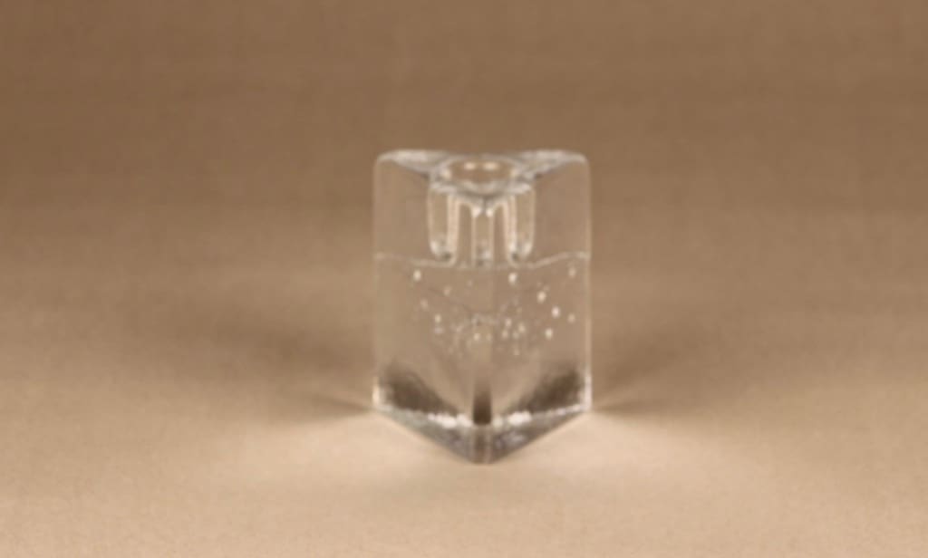 Iittala Arkipelago kynttilänjalka, kirkas, suunnittelija Timo Sarpaneva, massiivinen, kolmio