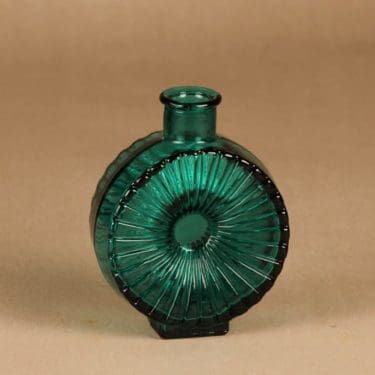 Riihimäen lasi Aurinkopullo bottle designer Helena Tynell
