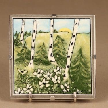 Arabia wall plate The Blossoming of Spring designer Heljä Liukko-Sundström