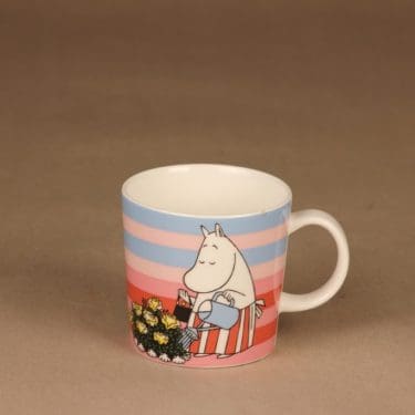 Arabia Teema moomin mug Rose Garden designer Tove Slotte-Elevant, Ruusutarha