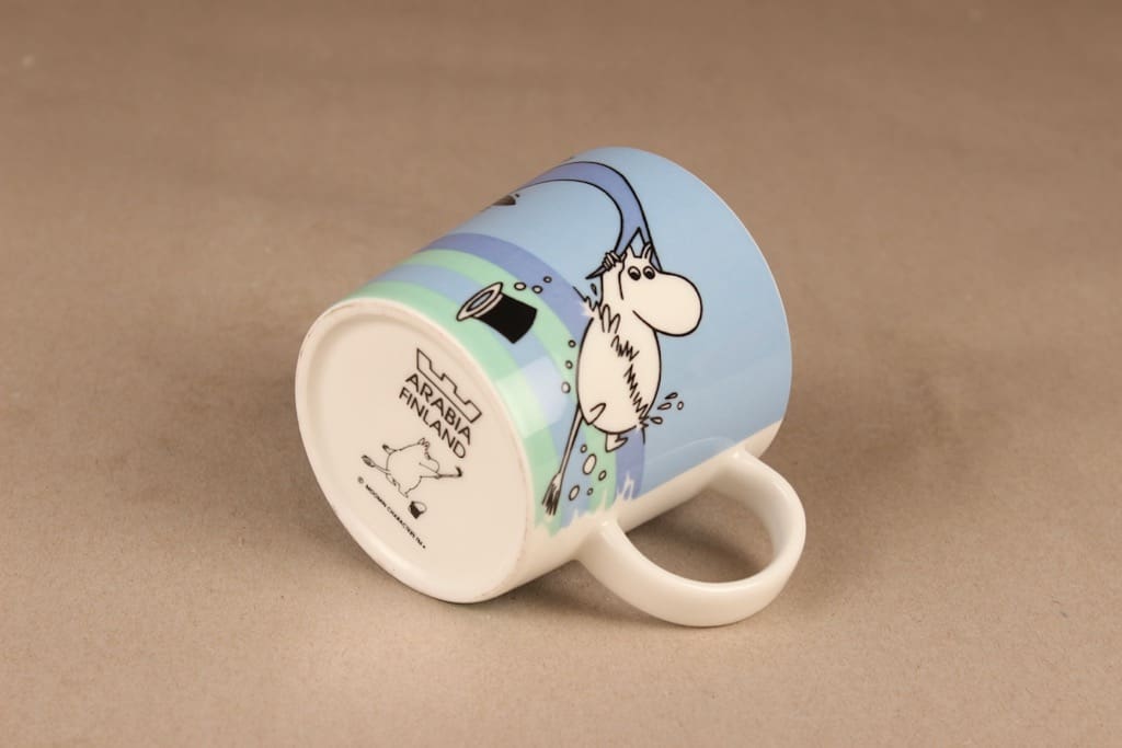 Arabia Muumi Sesonkimuki 2007, Delfiinisukellus, suunnittelija Tove Jansson/Tove Slotte-Elevant, Delfiinisukellus, muumi, muki kuva 4
