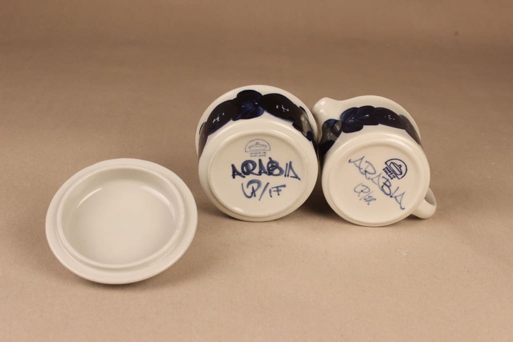 Arabia Anemone sugar bowl and creamer designer Ulla Procope 2