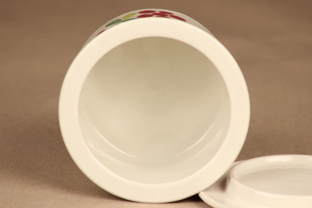 Arabia Pomona cowberry jar with lid designer Raija Uosikkinen 2