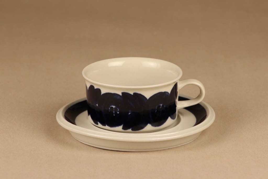 Arabia Anemone tea cup and plates(2), hand-painted designer Ulla Procope