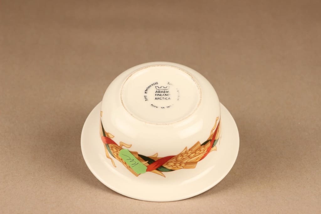 Arabia Santa Arctica sugar bowl with lid designer Inkeri Leivo 2