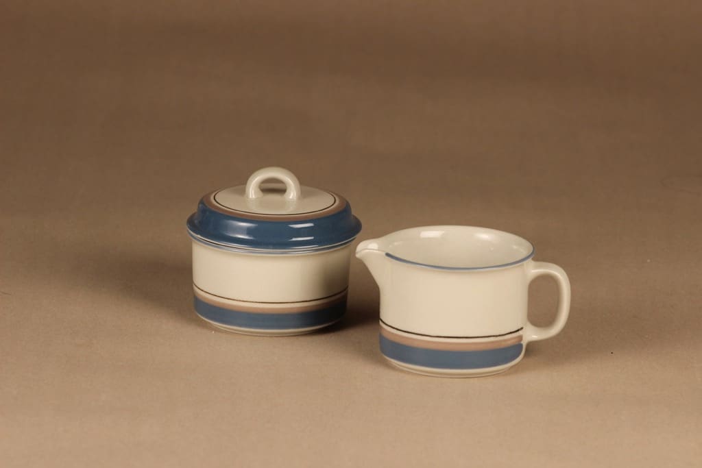 Arabia Uhtua sugar bowl and creamer designer Inkeri Leivo