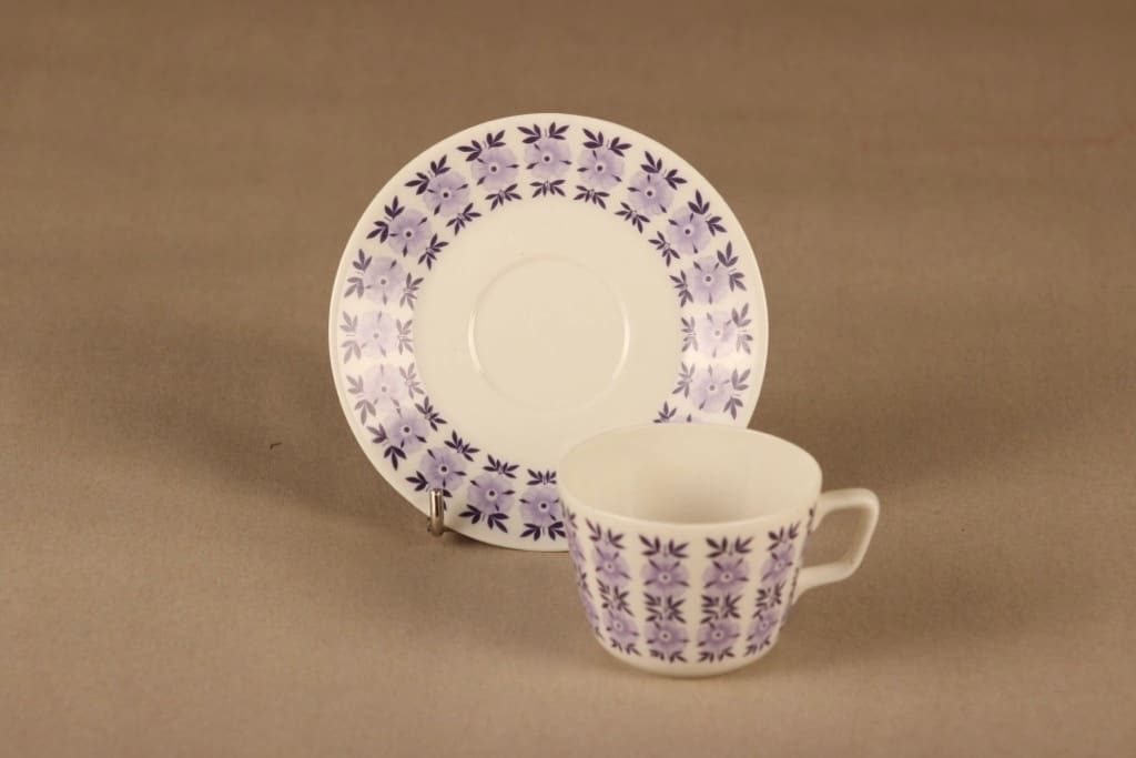 Arabia Veronica coffee cup and plates(2) designer Raija Uosikkinen 3