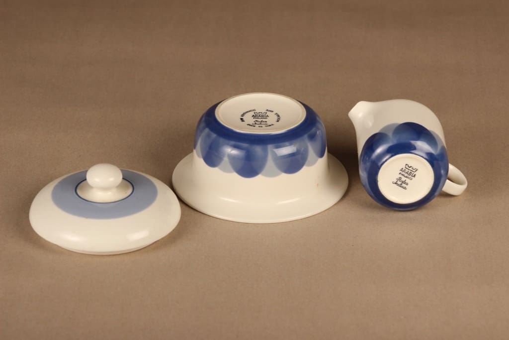 Arabia Pudas Arctica sokerikko ja kermakko, sininen, suunnittelija Inkeri Leivo, serikuva kuva 2