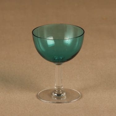 Nuutajärvi   liköörilasi, 3 cl, suunnittelija Saara Hopea, 3 cl,