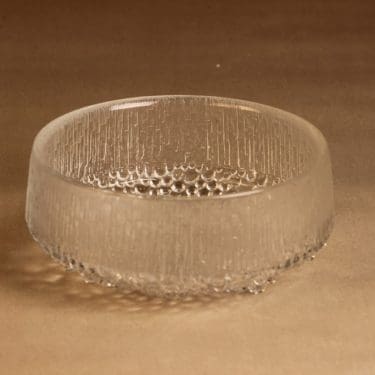 Iittala Ultima Thule bowl 1.8 l designer Tapio Wirkkala