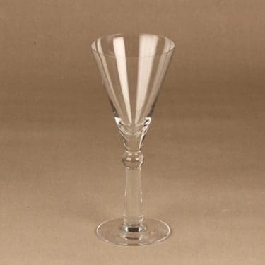 Nuutajärvi Lili red wine glass, 24 cl designer Heikki Orvola
