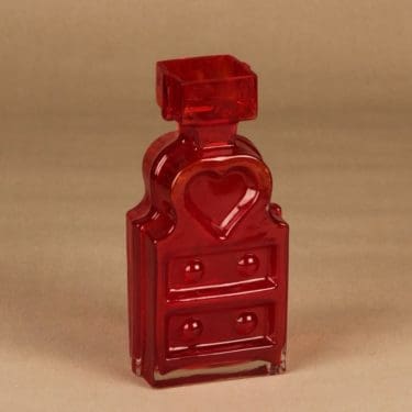Riihimäen lasi Piironki vase, red designer Helena Tynell