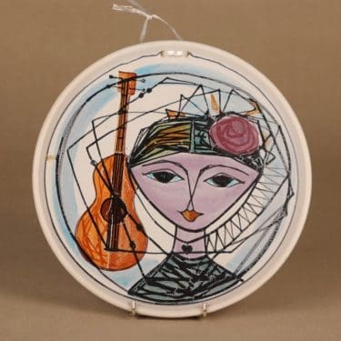Kupittaan Savi wall plate, hand-painted designer Laila Zink