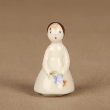 Arabia figurine girl designer Friedl Holzer-Kjellberg