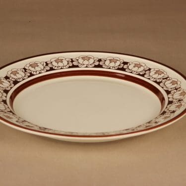 Arabia Katrilli serving plate designer Esteri Tomula
