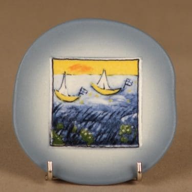 Arabia HLS wall plate In the Wind of Summer designer Heljä Liukko-Sundström