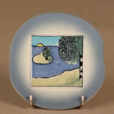 Arabia HLS wall plate Summer designer Heljä Liukko-Sundström