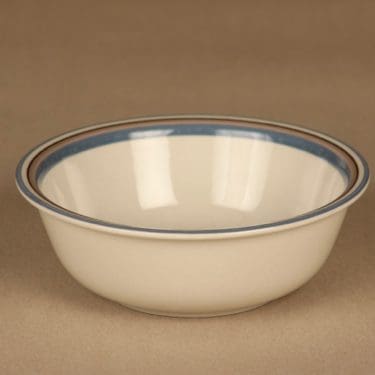 Arabia Uhtua soup plate designer Inkeri Leivo