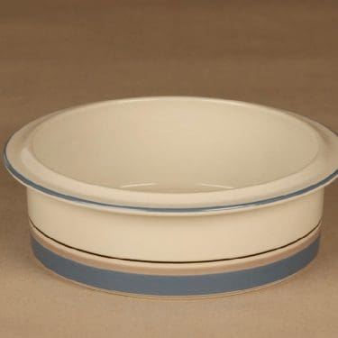 Arabia Uhtua bowl designer Inkeri Leivo