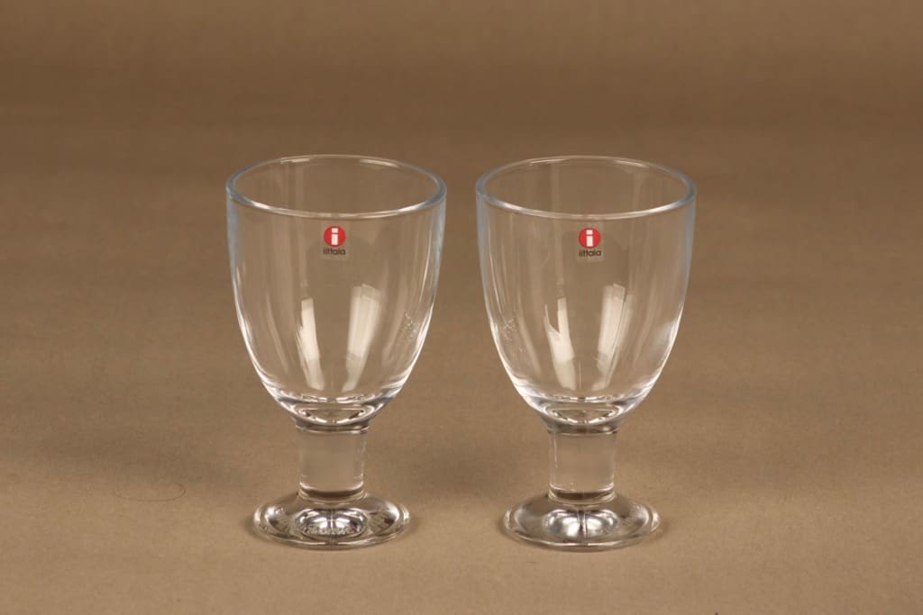 Iittala Verna viinilasi, 22 cl, 2 kpl, suunnittelija Kerttu Nurminen, 22 cl