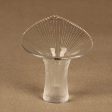 Iittala Kantarelli art glass, signed designer Tapio Wirkkala