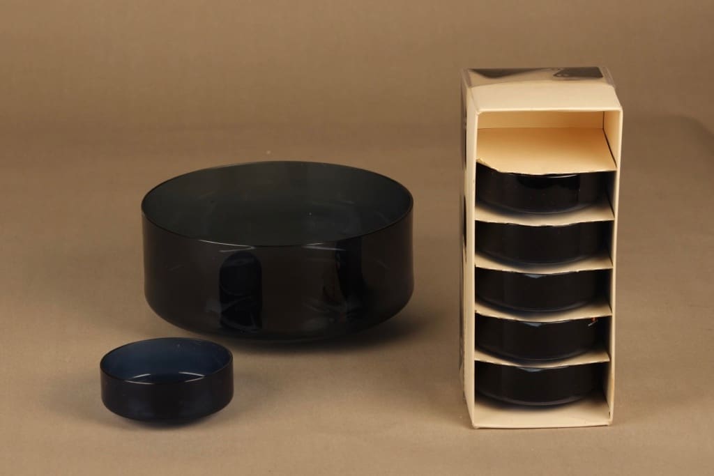 Iittala I-line tarjoilukulho+annoskulhot, sininen, 1+6 kpl, suunnittelija Timo Sarpaneva,