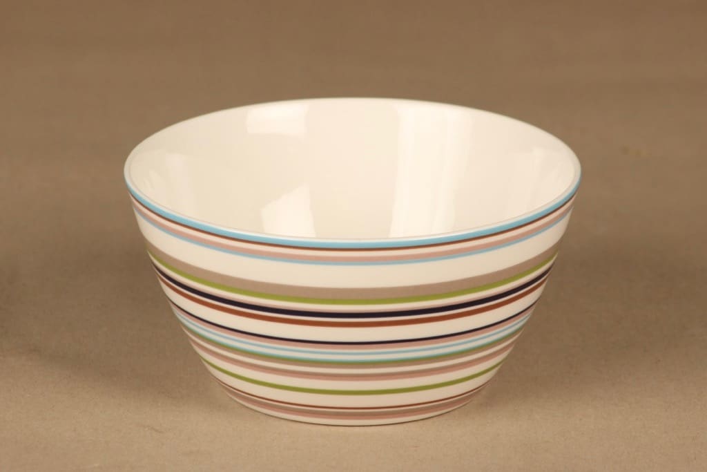 Iittala Origo kulho, 0.5 l, suunnittelija Alfredo Häberli, 0.5 l, raitakoriste