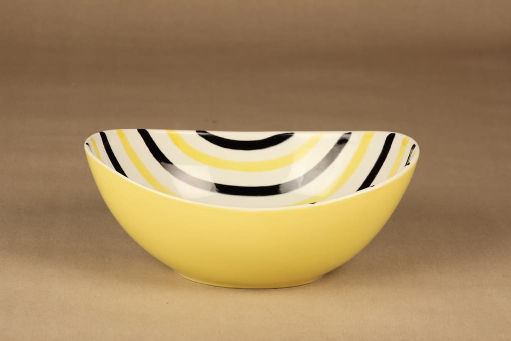 Arabia Inari bowl, hand-painted designer Raija Uosikkinen