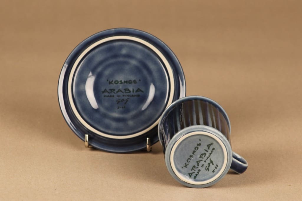 Arabia Kosmos coffee cup, blue designer Gunvor Olin-Grönqvist 3