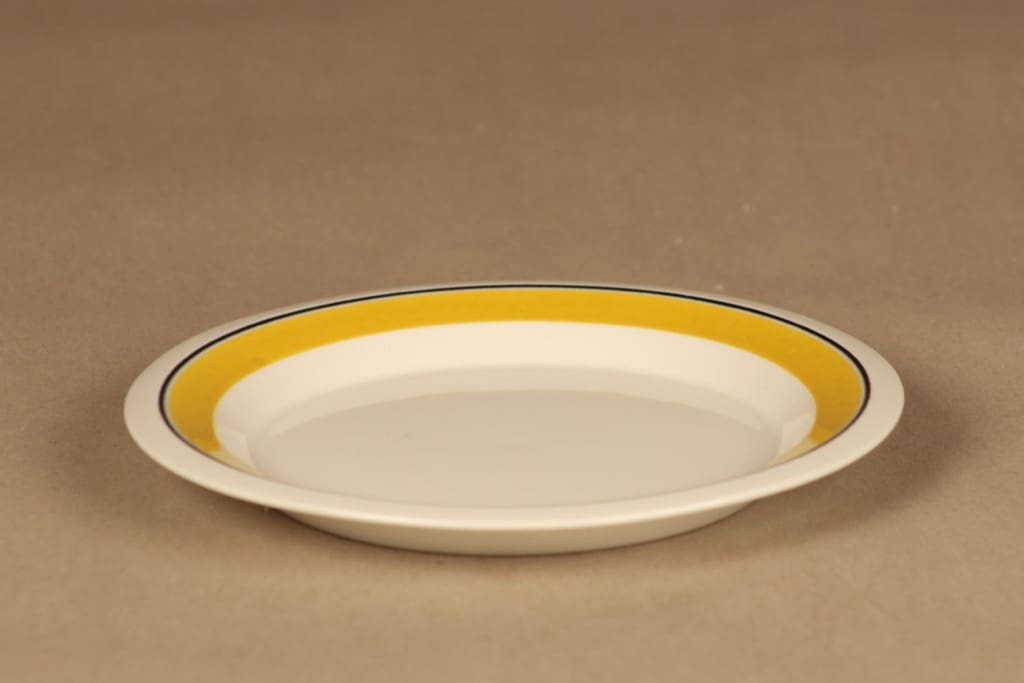 Arabia Faenza Keltaraita lautanen, 17 cm, suunnittelija Peter Winquist, 17 cm, raitakoriste kuva 2