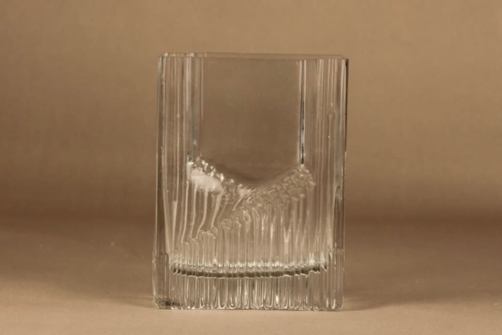 Iittala Sointu maljakko, kirkas, suunnittelija Tapio Wirkkala,