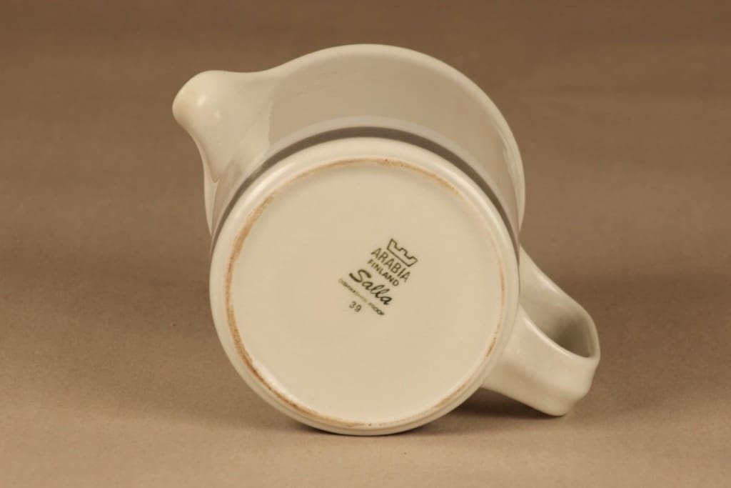Arabia Salla pitcher 1 l designer Raija Uosikkinen 2
