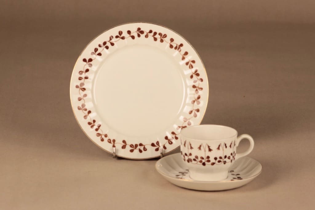 Arabia Vanamo coffee cup and plates(2) designer Esteri Tomula